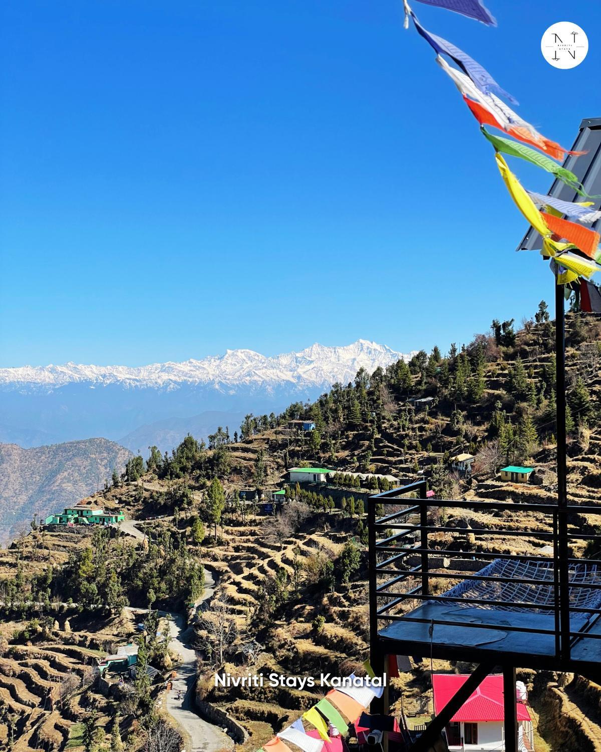 Nivriti Stays Kanatal Exterior photo